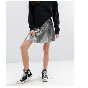 Pull&Bear Metallic Pleated Mini Skirt